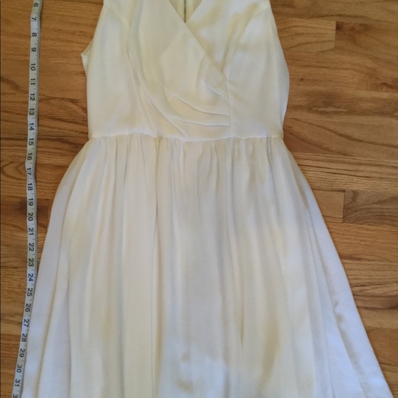 Dress size medium - Picture 2 of 3